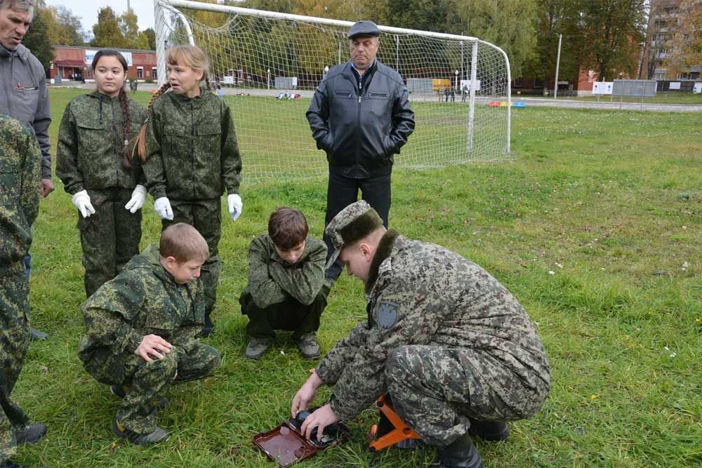 Военно-спортивная игра «Зарница»